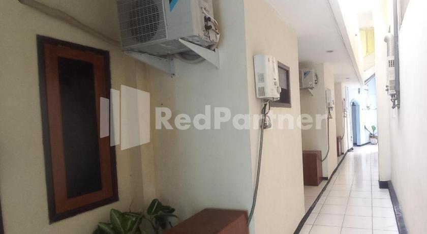 Oyo 3956 Hotel Palem 2 Syariah Malang Eksteriør bilde